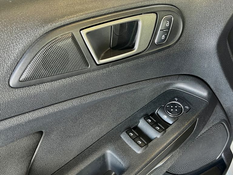 Ford EcoSport SE 1.5 12V Flex 5p Aut.