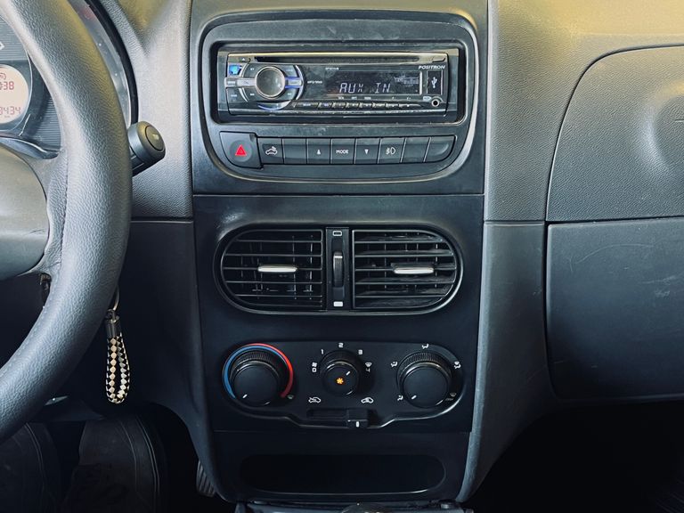 Fiat Strada Working HARD 1.4 Fire Flex 8V CD