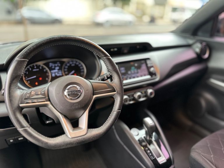 Nissan KICKS SV 1.6 16V FlexStar 5p Aut.