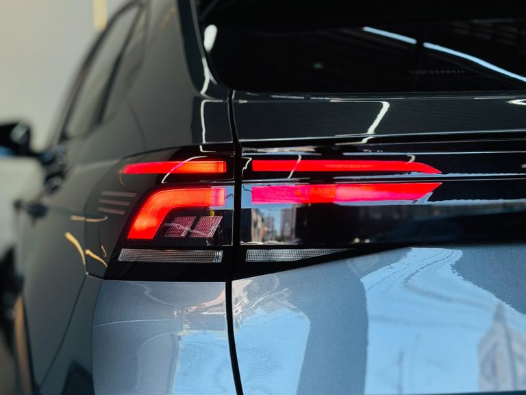 VolksWagen Nivus Comfortline 1.0 200 TSI Flex Aut.