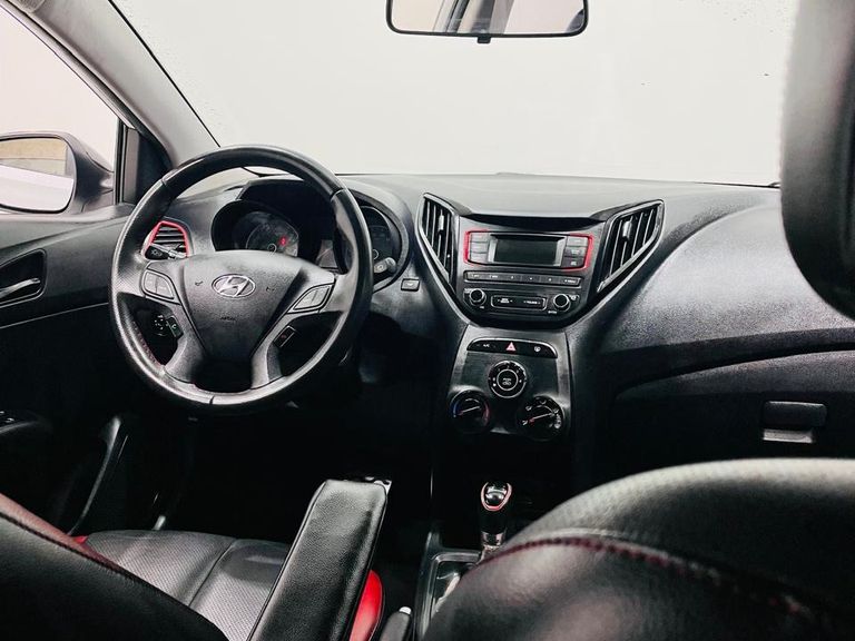 Hyundai HB20 R spec 1.6 Flex 16V Aut.