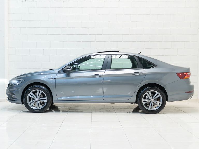 VolksWagen JETTA R-Line 250 TSI 1.4 Flex 16V Aut.