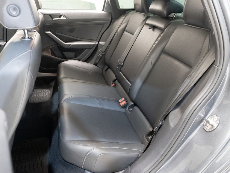 VolksWagen JETTA R-Line 250 TSI 1.4 Flex 16V Aut.