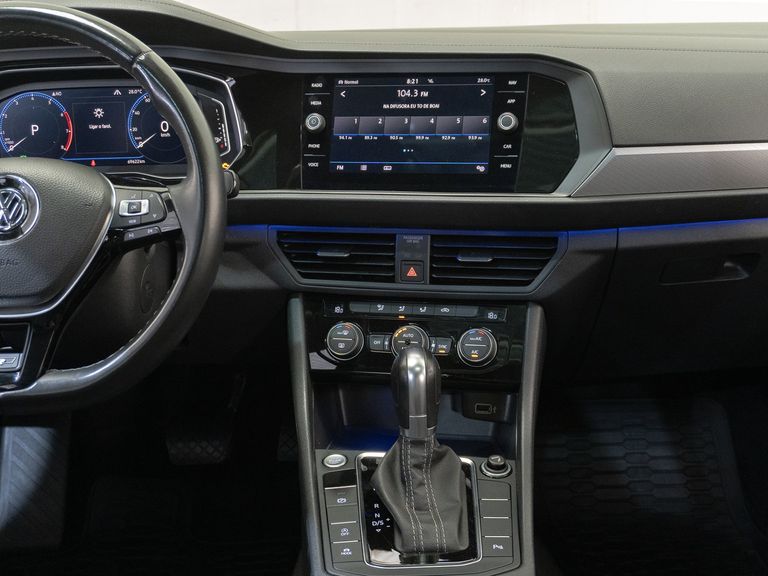 VolksWagen JETTA R-Line 250 TSI 1.4 Flex 16V Aut.