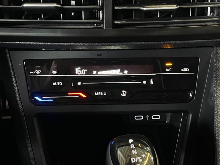 VolksWagen Nivus Highline 1.0 200 TSI Flex Aut.