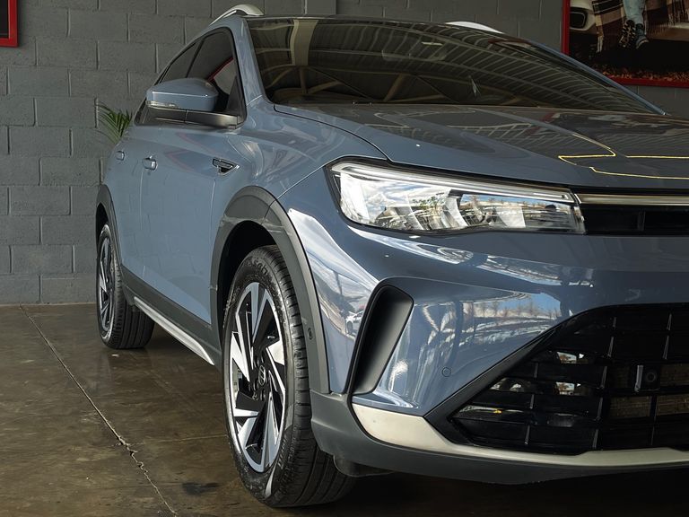 VolksWagen Nivus Highline 1.0 200 TSI Flex Aut.