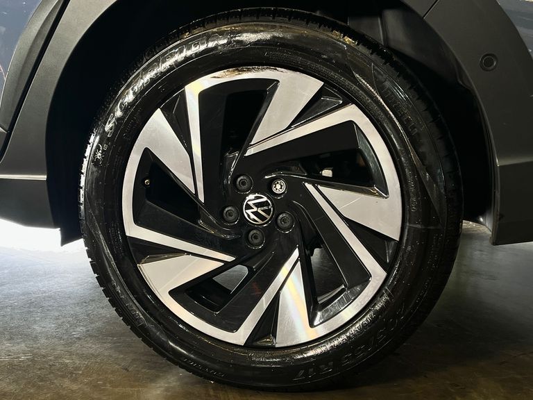 VolksWagen Nivus Highline 1.0 200 TSI Flex Aut.