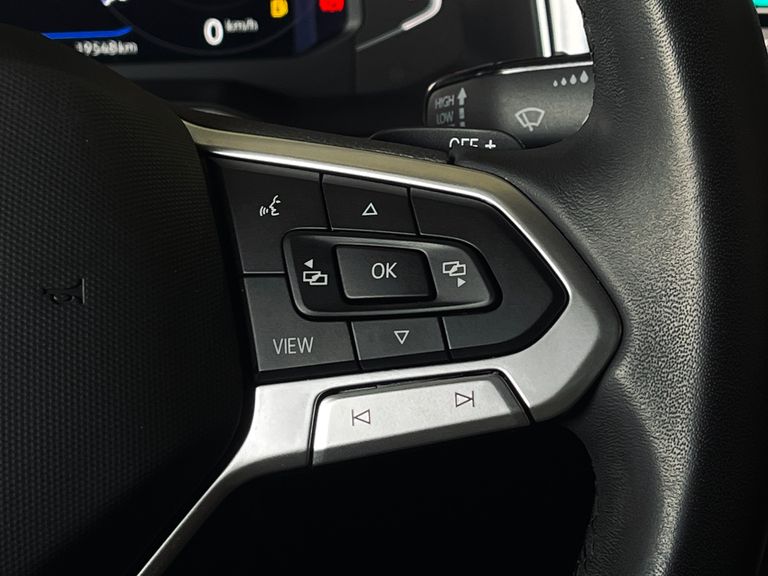 VolksWagen Nivus Highline 1.0 200 TSI Flex Aut.