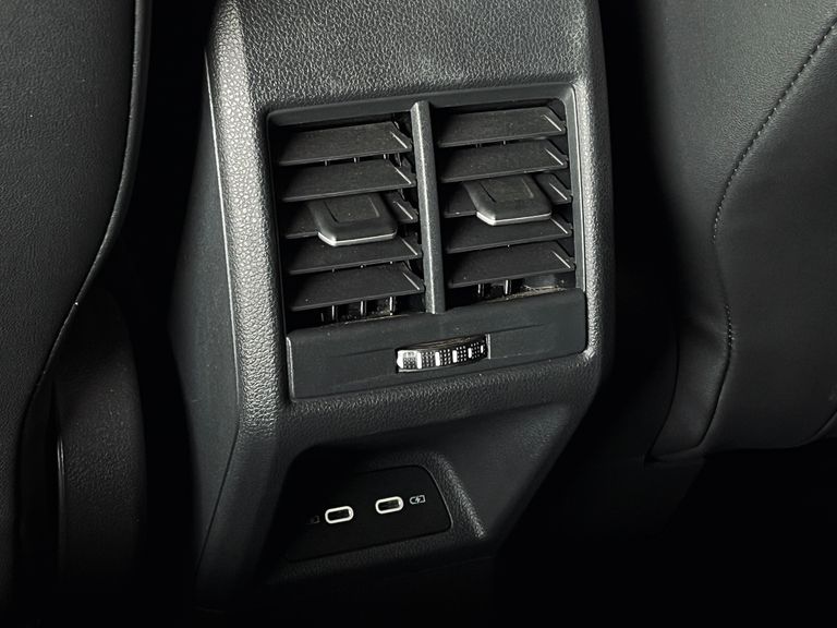 VolksWagen Nivus Highline 1.0 200 TSI Flex Aut.