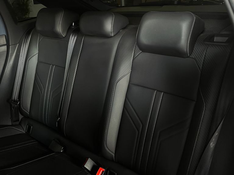 VolksWagen Nivus Highline 1.0 200 TSI Flex Aut.