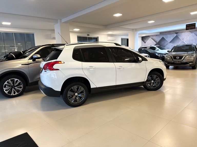 Peugeot 2008 Allure 1.6 Flex 16V 5p Aut.