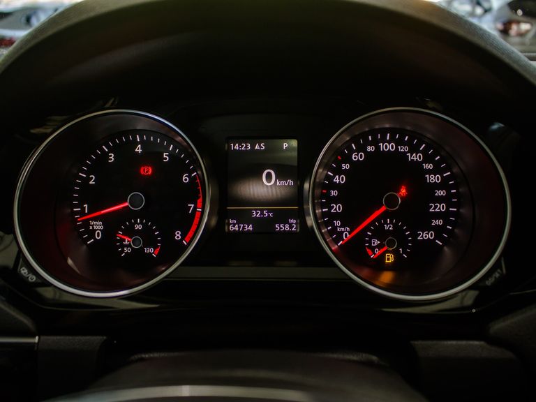 VolksWagen JETTA Highline 2.0 TSI 16V 4p Tiptronic