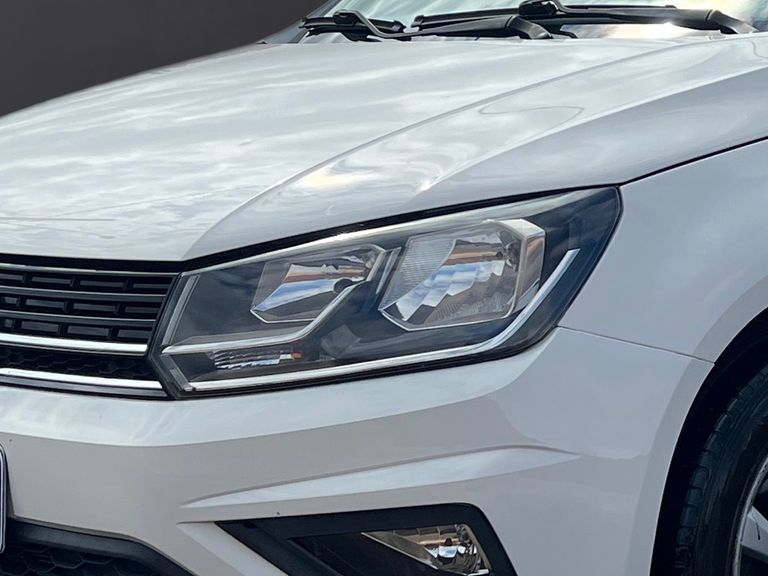 VolksWagen VOYAGE 1.6 MSI Flex 8V 4p