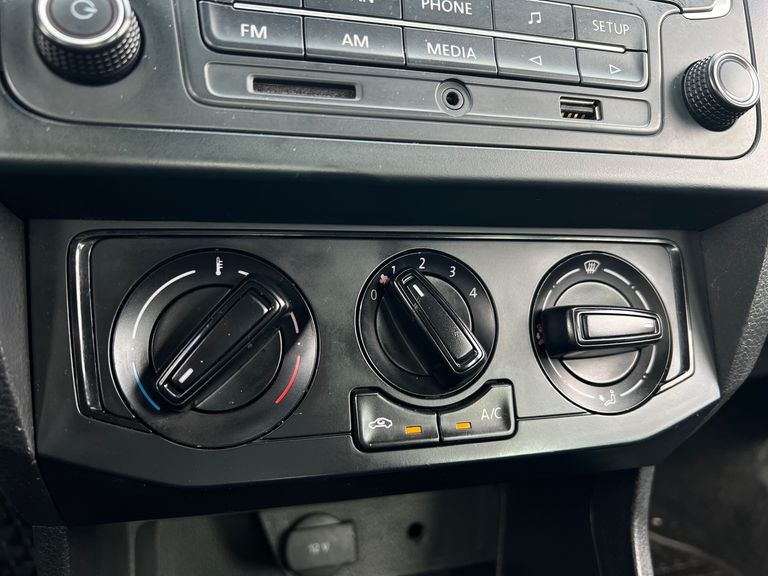 VolksWagen VOYAGE 1.6 MSI Flex 8V 4p