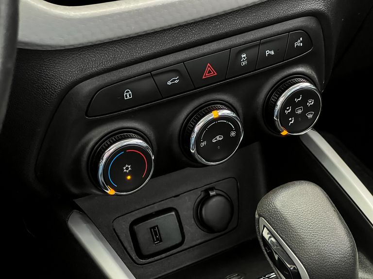 Chevrolet ONIX SEDAN Plus 1.0 12V TB Flex Aut.