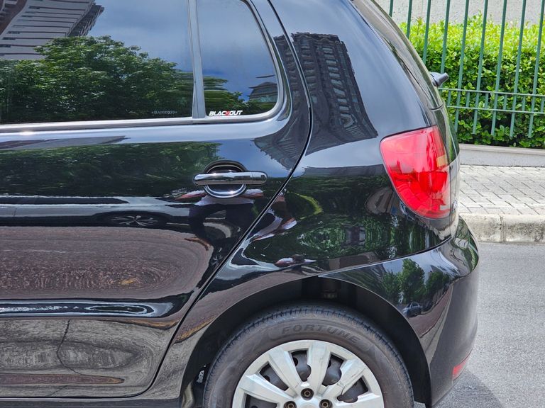 VolksWagen Fox 1.6 Mi Total Flex 8V 5p