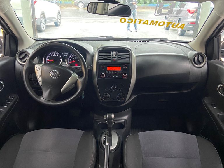 Nissan VERSA SV 1.6 16V FlexStart 4p Aut.