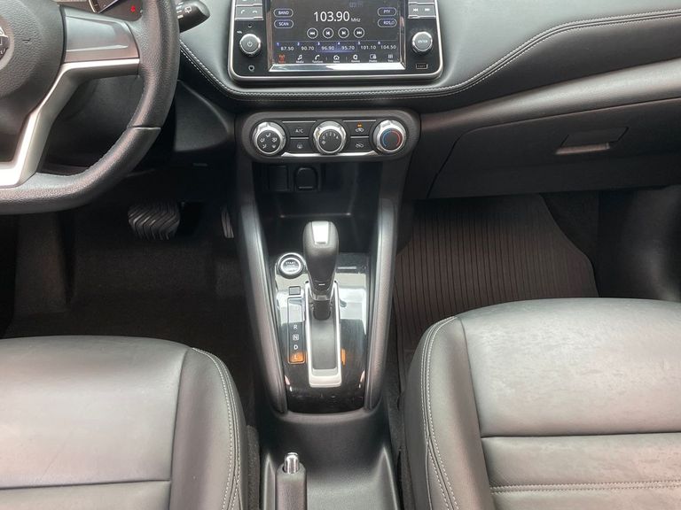 Nissan KICKS SV 1.6 16V FlexStar 5p Aut.