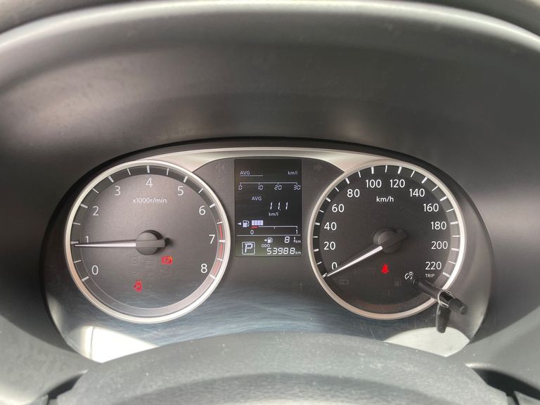 Nissan KICKS SV 1.6 16V FlexStar 5p Aut.