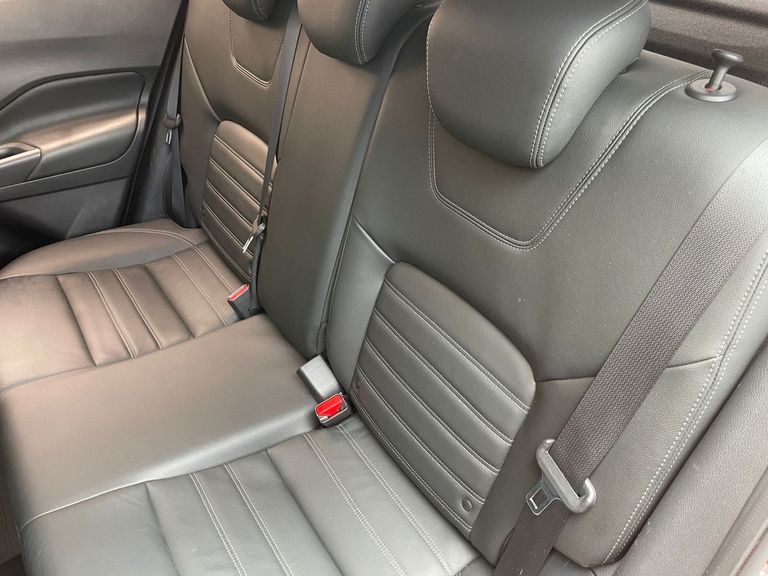 Nissan KICKS SV 1.6 16V FlexStar 5p Aut.