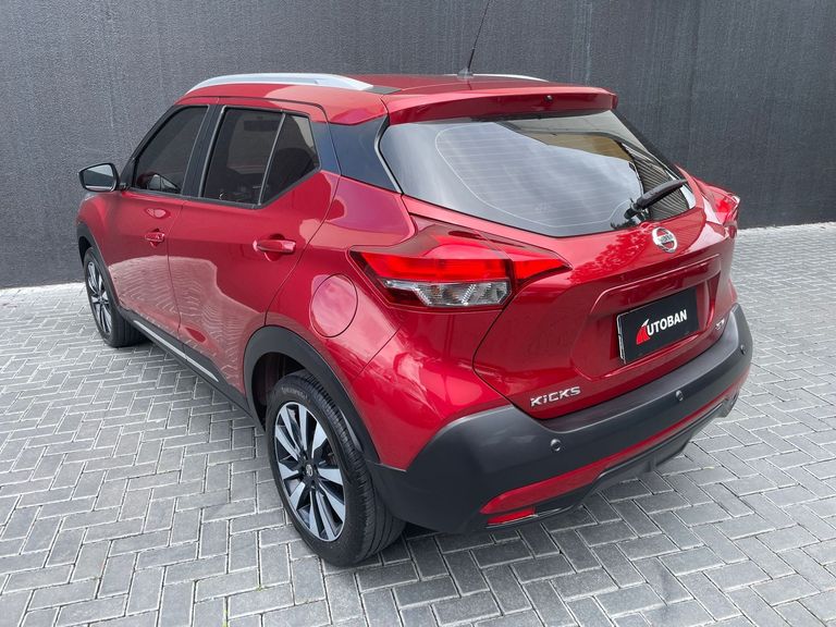 Nissan KICKS SV 1.6 16V FlexStar 5p Aut.