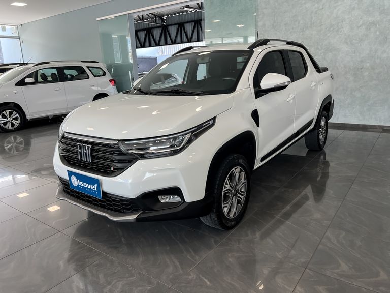 Fiat Strada Volcano 1.3 Flex 8V CD