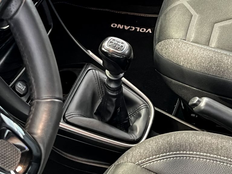 Fiat Strada Volcano 1.3 Flex 8V CD