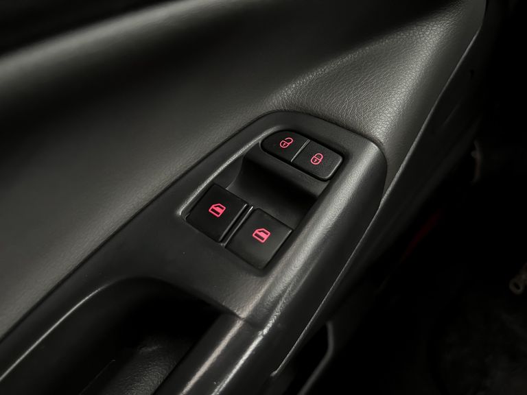 VolksWagen Saveiro CROSS 1.6 T.Flex 16V CD