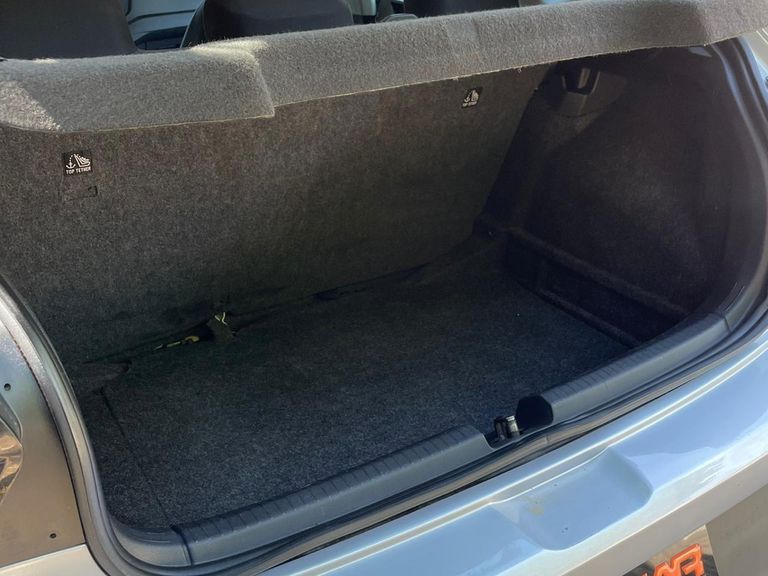 VolksWagen Polo Track 1.0 Flex 12V 5p