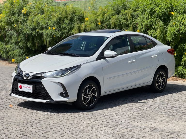 Toyota YARIS XLS Sedan 1.5 Flex 16V 4p Aut.