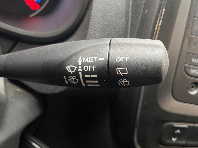 Renault KWID Zen 1.0 Flex 12V 5p Mec.