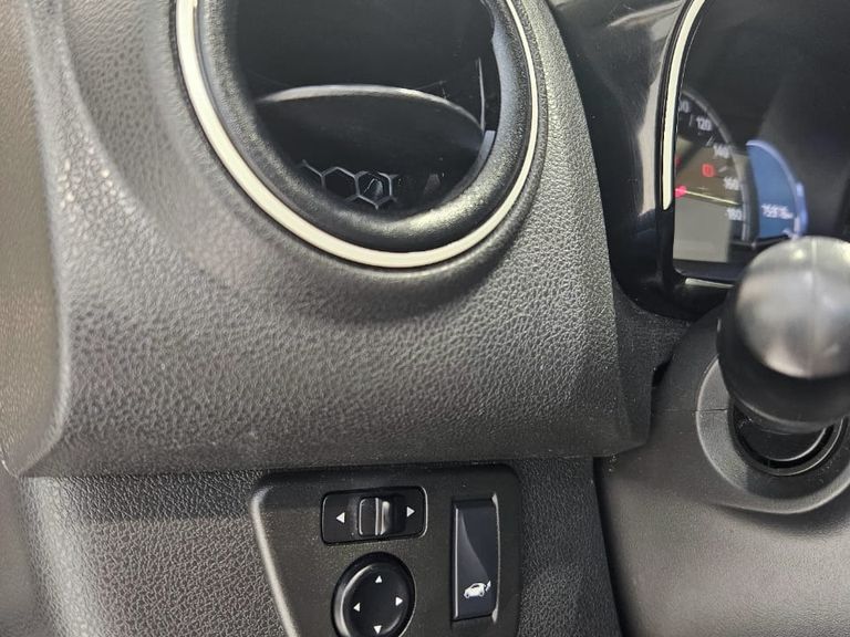 Renault KWID Intense 1.0 Flex 12V 5p Mec.