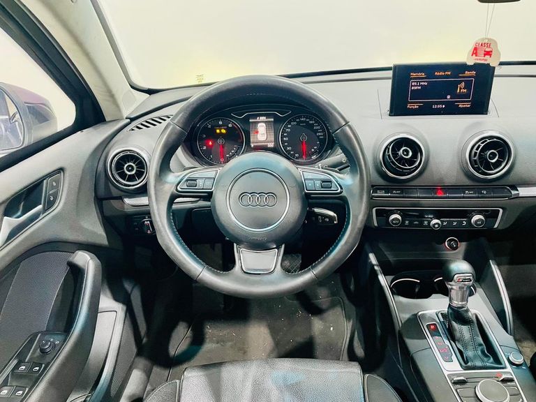 Audi A3 Sed.1.8/1.8 Ambit.16V TB FSI S-tronic