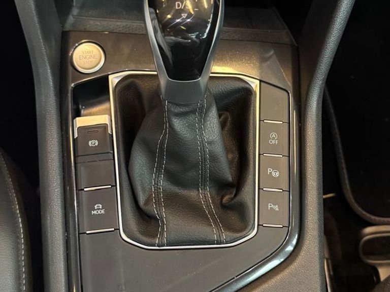 VolksWagen TIGUAN Allspac R-Line 300 TSI 2.0 