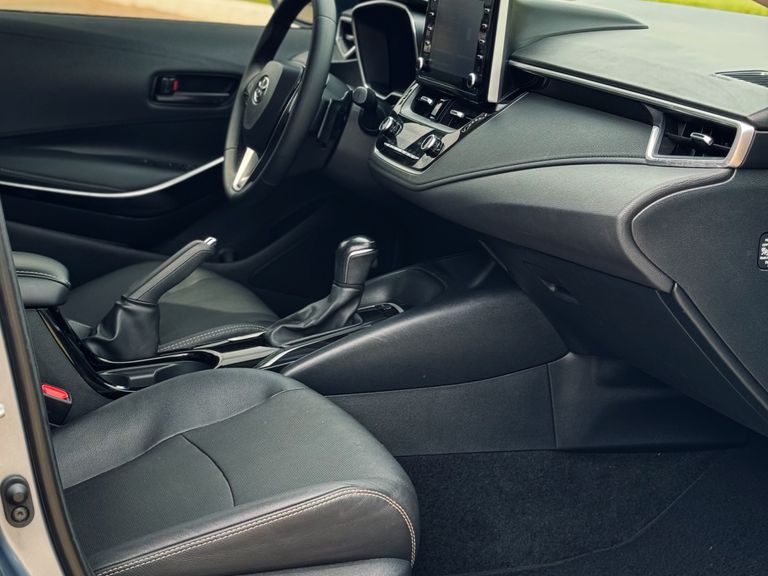 Toyota Corolla XEi 2.0 Flex 16V Aut.