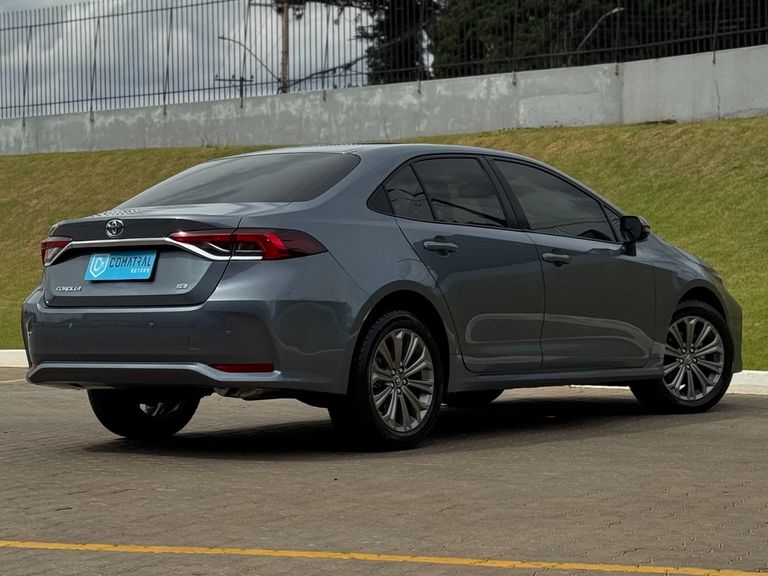 Toyota Corolla XEi 2.0 Flex 16V Aut.