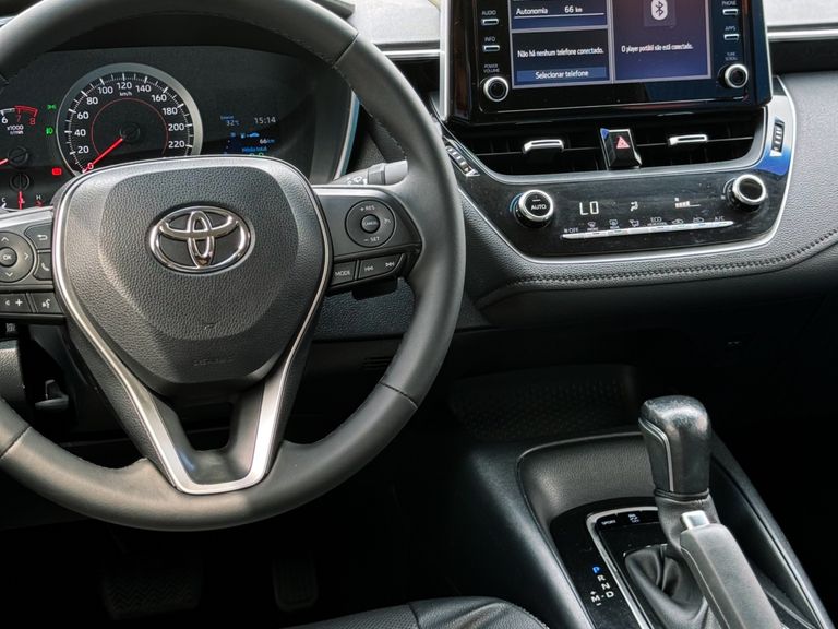 Toyota Corolla XEi 2.0 Flex 16V Aut.