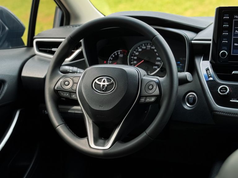 Toyota Corolla XEi 2.0 Flex 16V Aut.