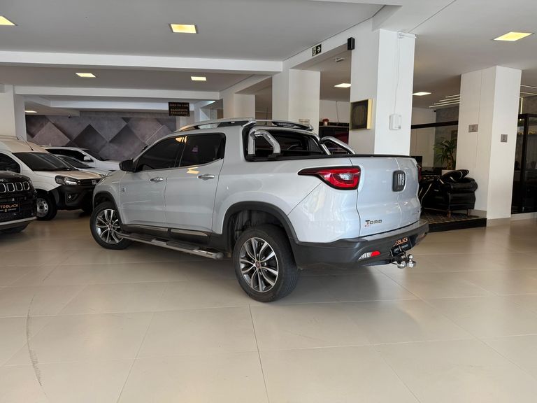 Fiat Toro Volcano 2.0 16V 4x4 TB Diesel Aut.