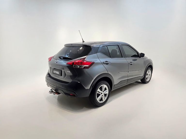 Nissan KICKS Active S 1.6 16V Flex Aut.
