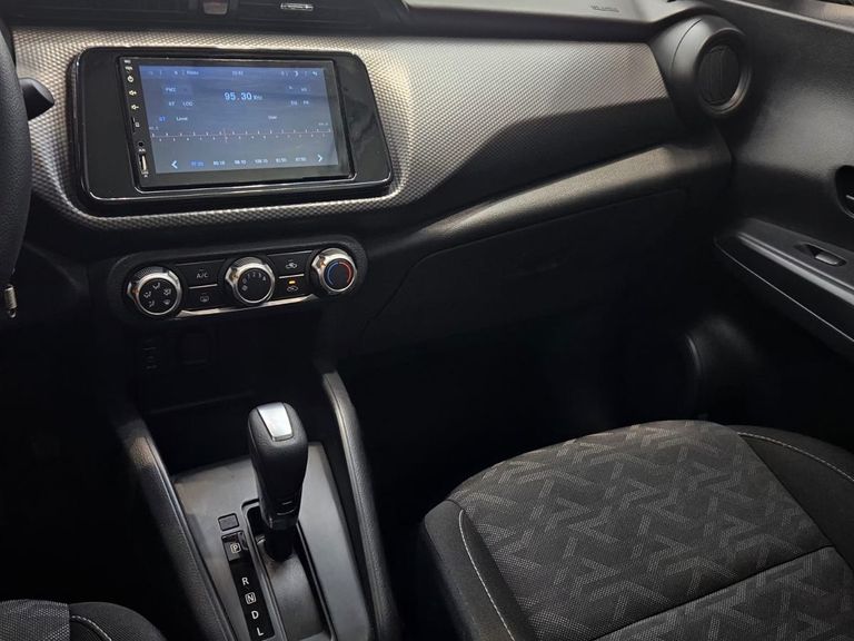 Nissan KICKS Active S 1.6 16V Flex Aut.