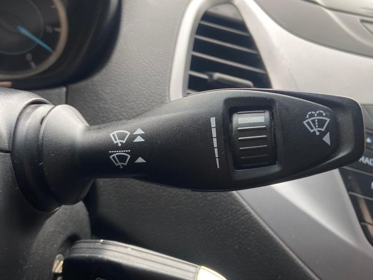 Ford Ka 1.0 SE/SE Plus TiVCT Flex 5p