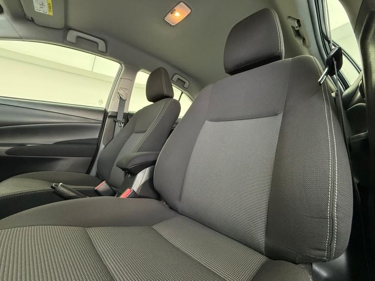 Toyota YARIS XL Sedan 1.5 Flex 16V 4p Aut.