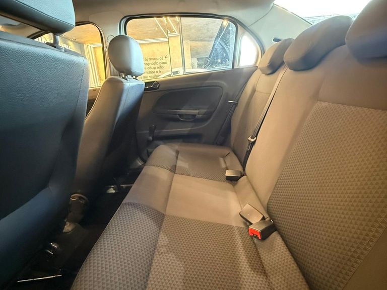 VolksWagen VOYAGE 1.0 Flex 12V 4p