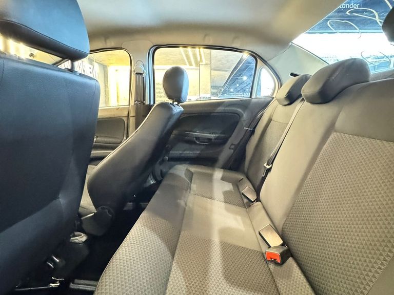 VolksWagen VOYAGE 1.0 Flex 12V 4p