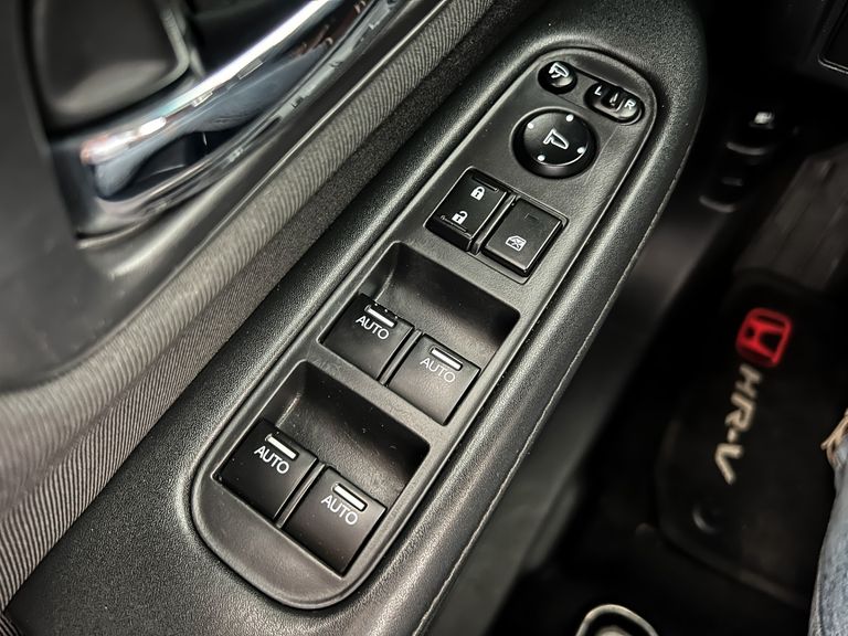 Honda HR-V EXL 1.8 Flexone 16V 5p Aut.