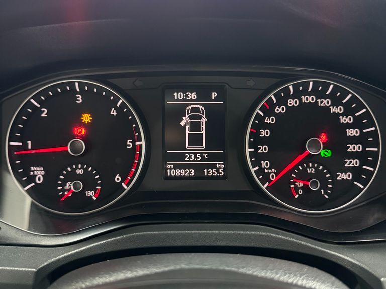 VolksWagen AMAROK Trendline CD 2.0 TDI 4X4 Dies Aut