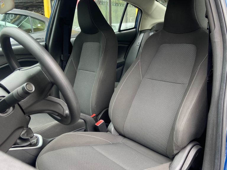 Chevrolet ONIX SEDAN Plus LT 1.0 12V Flex 4p Mec.