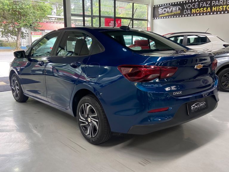Chevrolet ONIX SEDAN Plus LT 1.0 12V Flex 4p Mec.