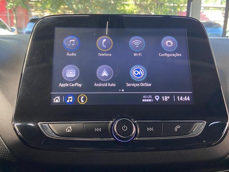 Chevrolet ONIX SEDAN Plus LT 1.0 12V Flex 4p Mec.